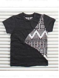 2012春夏韩版童装风尚 印花T恤与童裤的潮流搭配